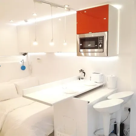 Rosebud Studio Apartment Leeds (West Yorkshire)